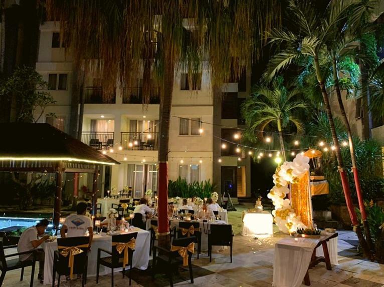 Hotel The Maja Kuta Kuta Lombok Exterior foto